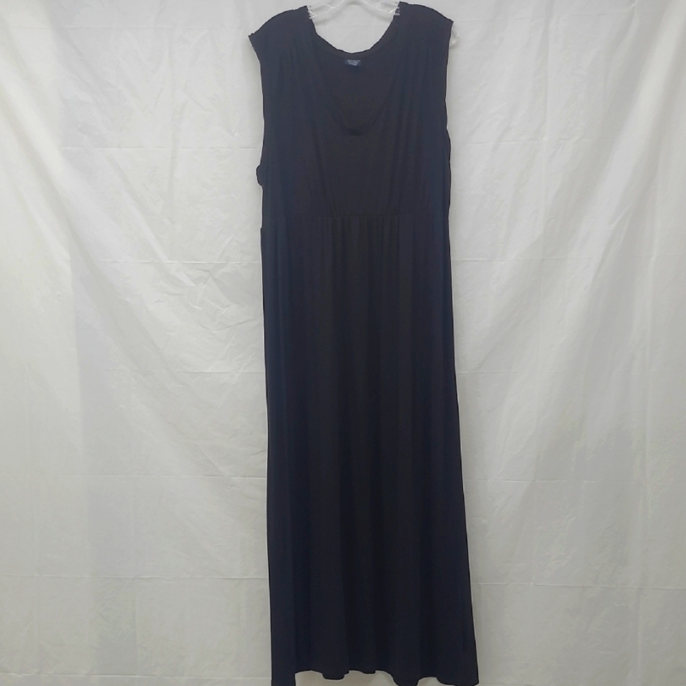 Black Sleeveless Maxi Dress Stretchy Scoop Neck Bohemian WhimsiGoth